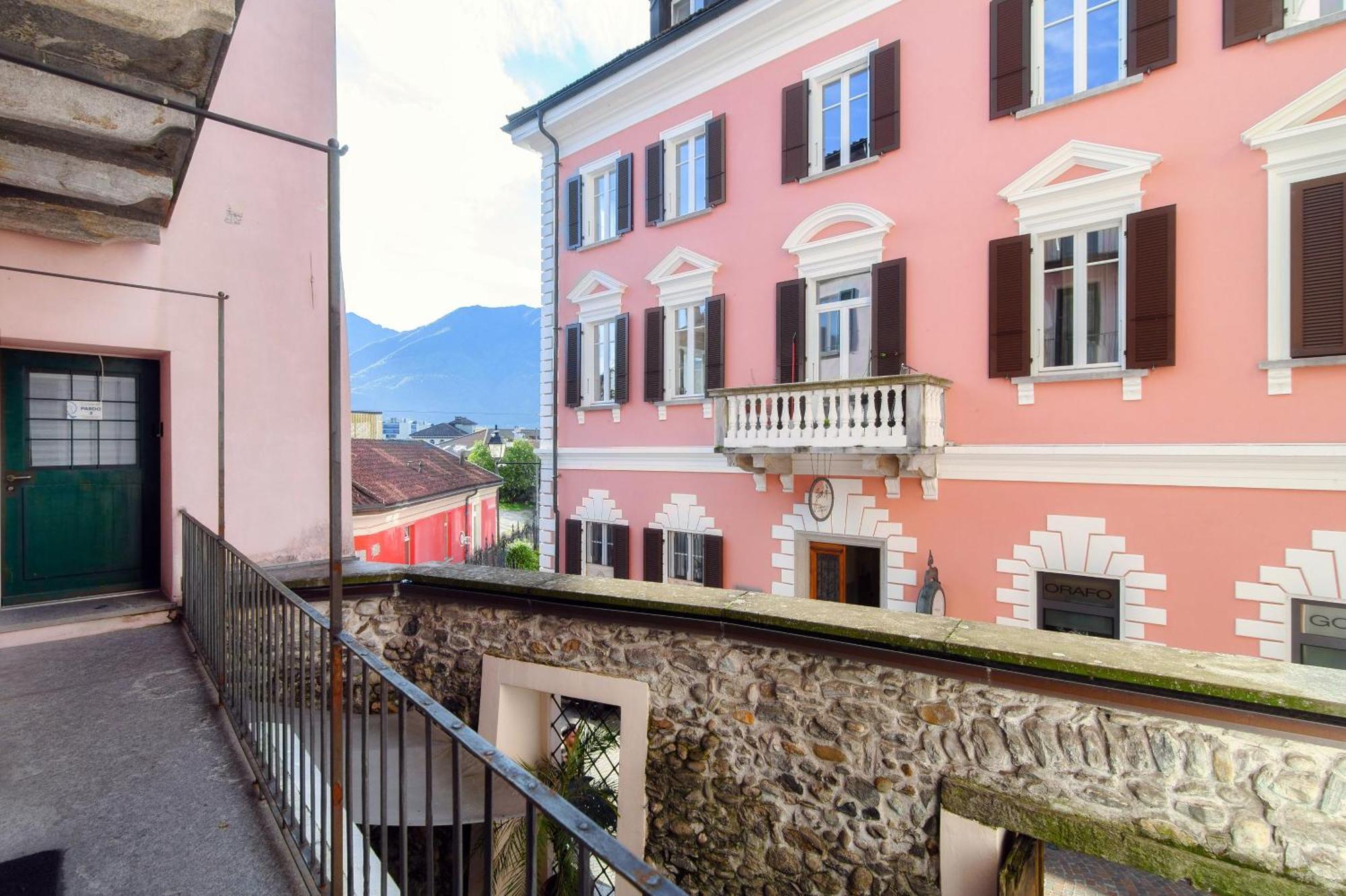 Pardo Apartments By Quokka 360 - Locarno Old Town Екстер'єр фото